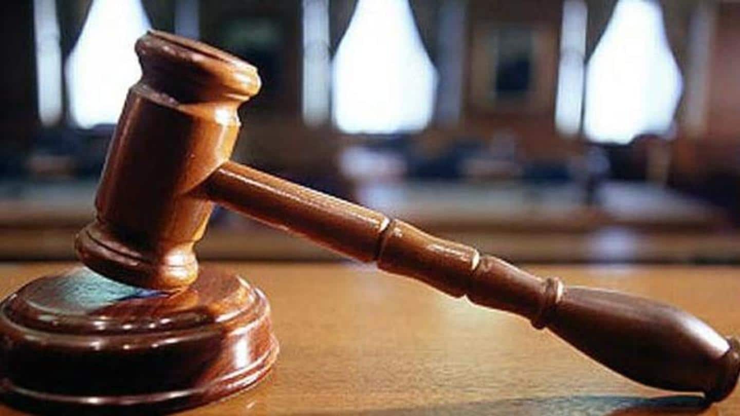 युवावस्था प्राप्त करने वाली नाबालिग लड़की शादी के लिए स्वतंत्र- हाई कोर्ट युवावस्था प्राप्त करने वाली नाबालिग लड़की शादी के लिए स्वतंत्र- हाई कोर्ट