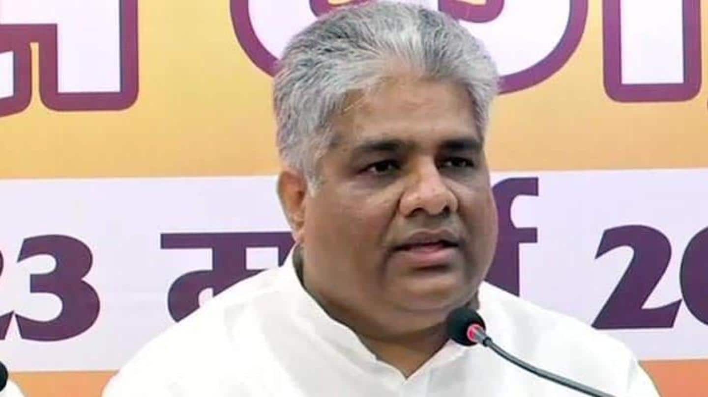 भाजपा प्रतिनिधि मंडल ने की राज्य में निष्पक्ष और शांतिपूर्ण चुनाव की मांग भाजपा प्रतिनिधि मंडल ने की राज्य में निष्पक्ष और शांतिपूर्ण चुनाव की मांग