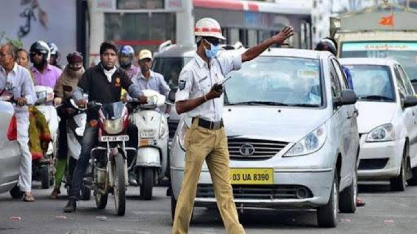 बिना लाइसेंस के नहीं चला सकेंगे ऐप-आधारित टैक्सी सेवा बिना लाइसेंस के नहीं चला सकेंगे ऐप-आधारित टैक्सी सेवा