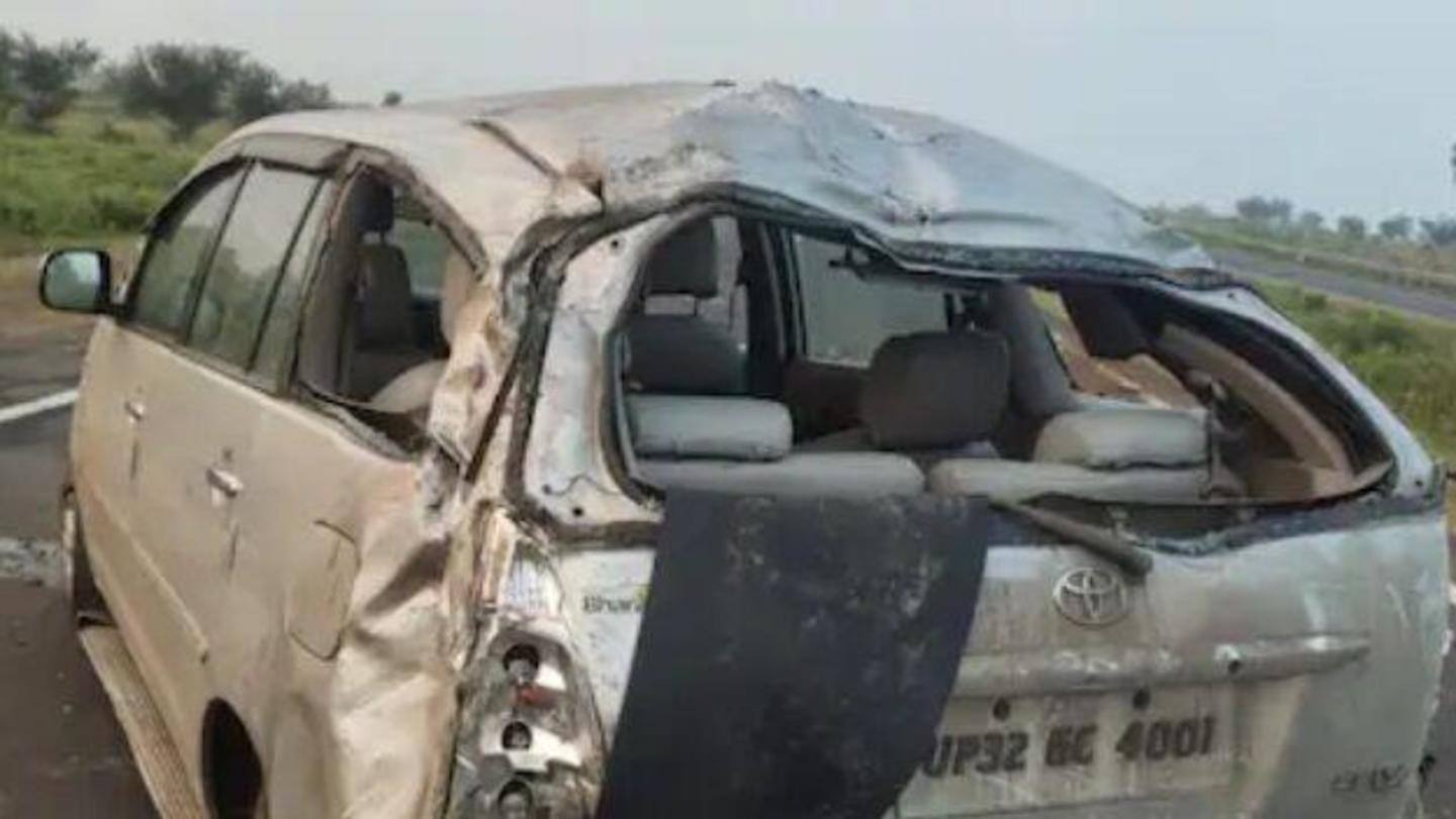 मुंबई से गैंगस्टर लाते समय पलटी उत्तर प्रदेश पुलिस की कार, अपराधी की मौके पर मौत