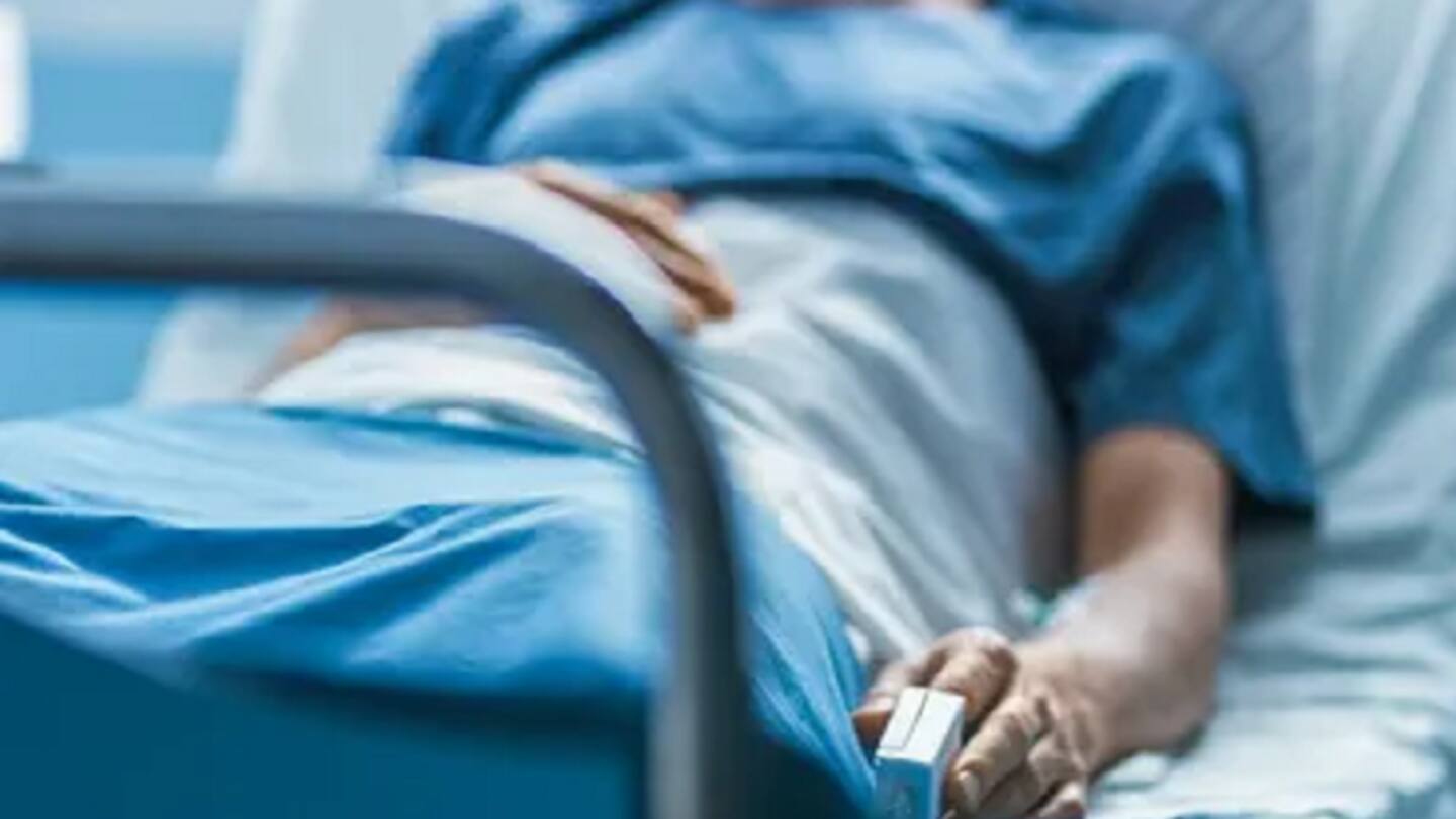 नर्सिंगकर्मी ने उठाया महिला के बेबसी का फायदा नर्सिंगकर्मी ने उठाया महिला के बेबसी का फायदा