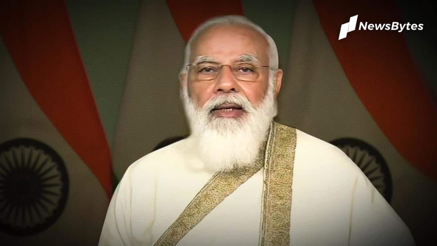 AMU के शताब्दी समारोह में शामिल हुए प्रधानमंत्री मोदी, यूनिवर्सिटी को बताया 'छोटा भारत'