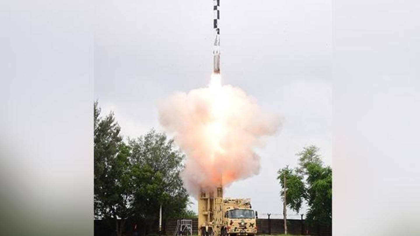 सरकार और रक्षा मंत्री ने दी DRDO को बधाई सरकार और रक्षा मंत्री ने दी DRDO को बधाई