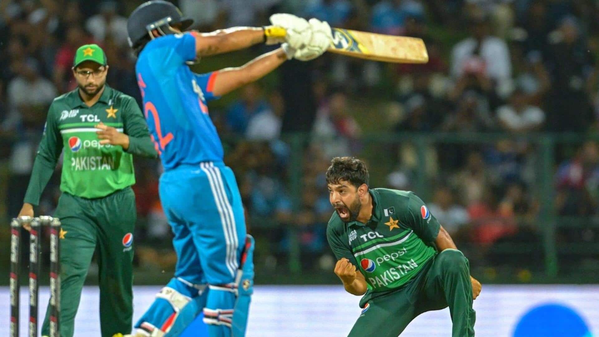 भारत के खिलाफ पहले वनडे में हारिस रऊफ की शानदार गेंदबाजी, 3 विकेट अपने नाम किए