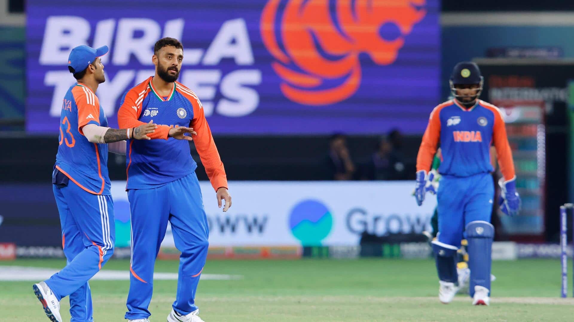 एशिया कप 2025: पाकिस्तान ने भारत को दिया 147 का लक्ष्य, कुलदीप ने की उम्दा गेंदबाजी