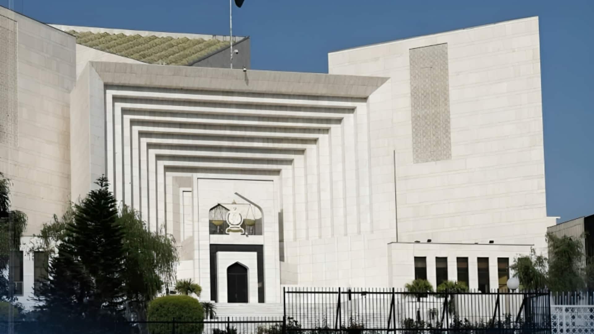 पाकिस्तान में सुप्रीम कोर्ट के बेसमेंट में जोरदार धमाका, 15 लोग घायल