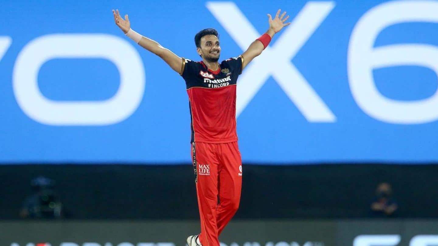 MVP बने हर्षल पटेल MVP बने हर्षल पटेल