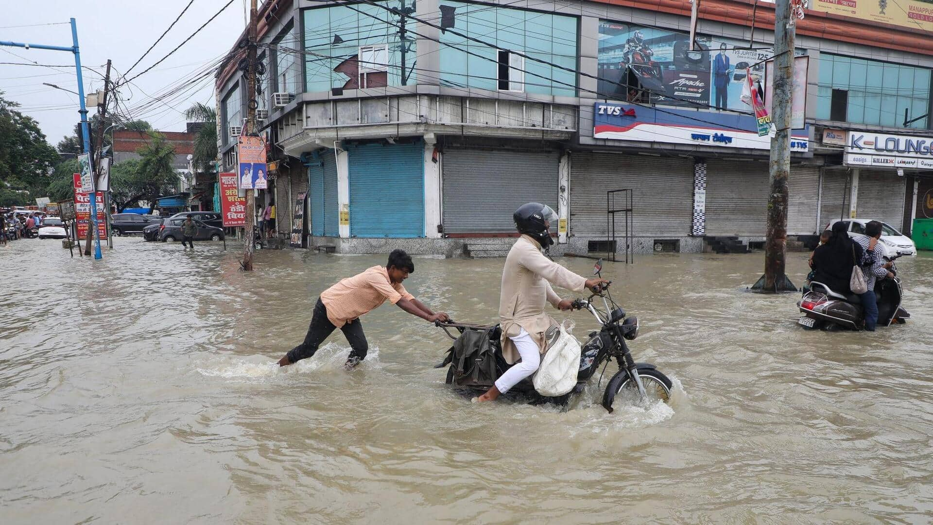 मानसून: 13 राज्यों में बारिश को लेकर जारी हुआ अलर्ट, जानिए कब तक मिलेगी राहत