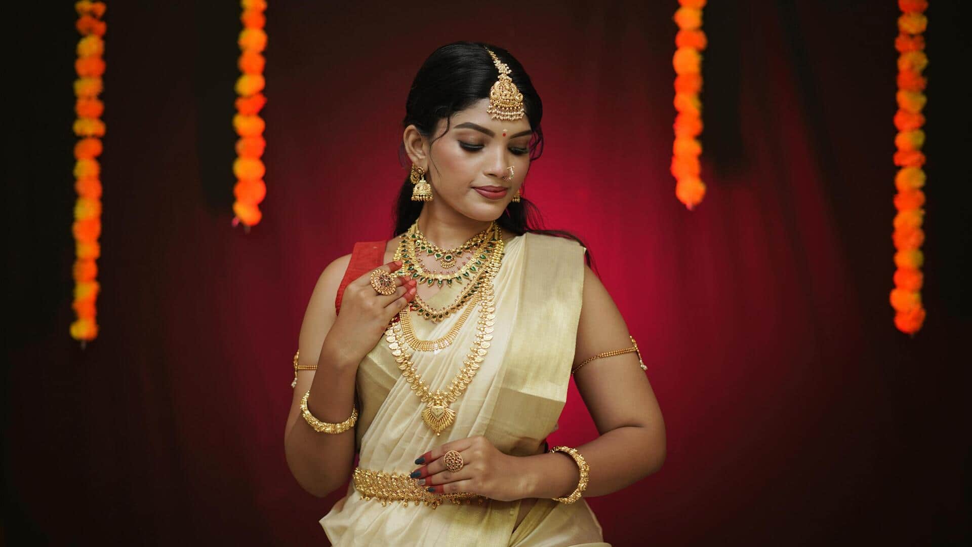 होली-दिवाली जैसे त्योहारों पर भारतीय महिलाएं इन गहनों से करें श्रृंगार, लगेंगी सबसे सुंदर 