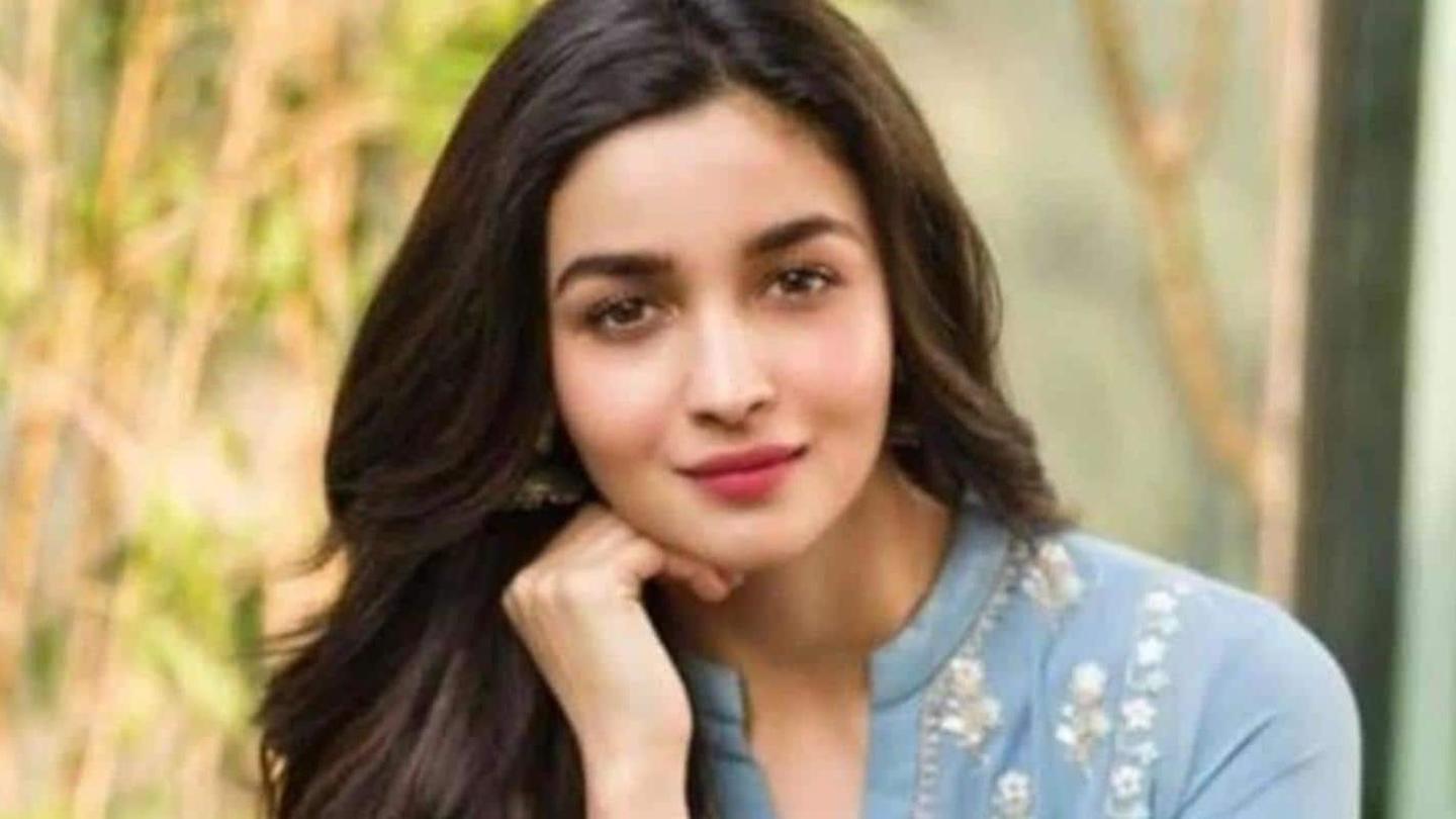 इन फिल्मों को लेकर भी चर्चा में हैं आलिया इन फिल्मों को लेकर भी चर्चा में हैं आलिया