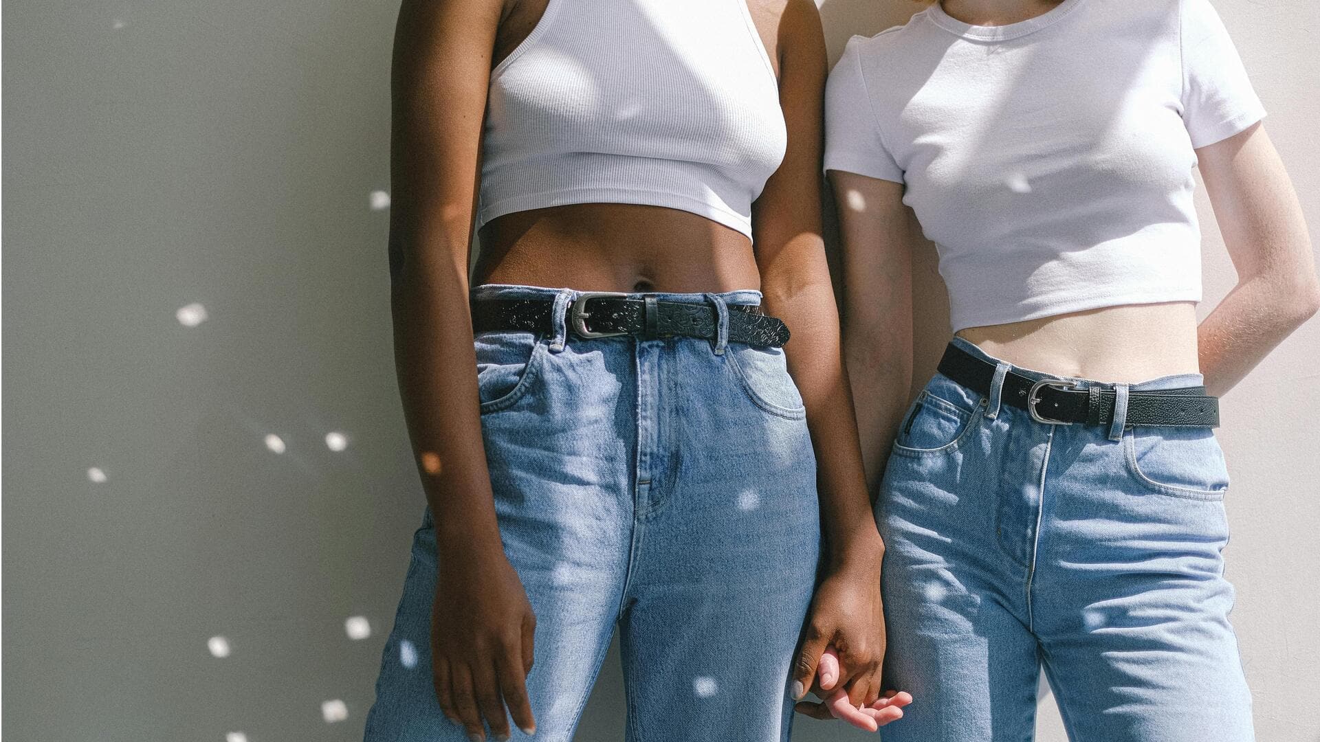 गर्मी के लिए बढ़िया रहते हैं ये कपड़े, इनमें मिलता है आराम और ठंडक