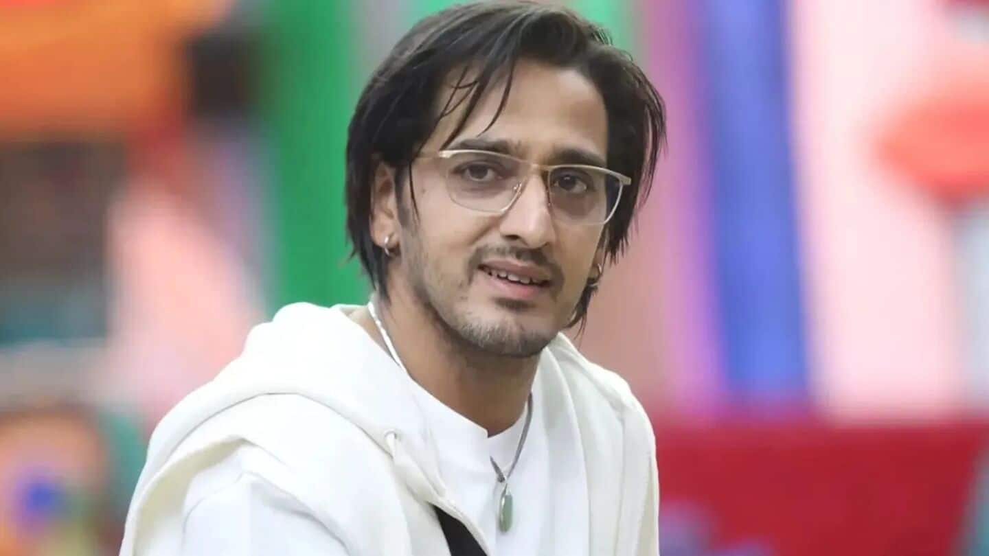 'बिग बॉस 20' में कश्मीरी गायक काजी तौकीर का जलवा, श्रीनगर में जश्न; सड़कों पर पेंटिंग
