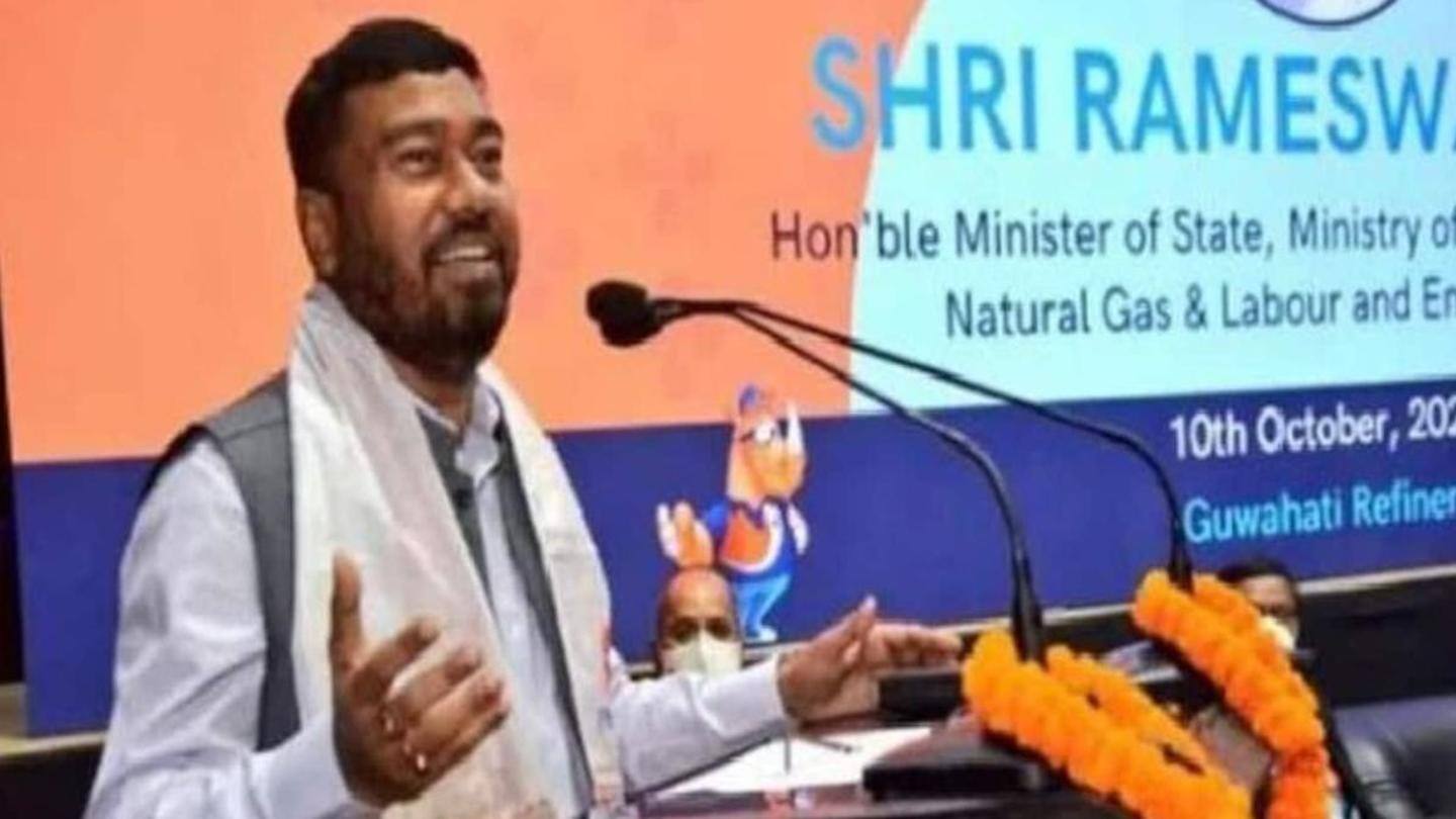 पेट्रोल की बढ़ती कीमतों पर पहले भी वैक्सीन की जिक्र कर चुके हैं भाजपा नेता पेट्रोल की बढ़ती कीमतों पर पहले भी वैक्सीन की जिक्र कर चुके हैं भाजपा नेता