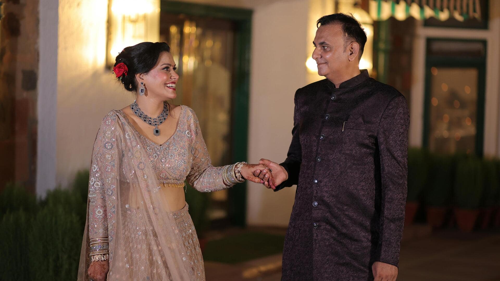 अपनी शादी की सालगिरह पर बनाएं खूबसूरत यादें, इन तरीकों से करें योजना