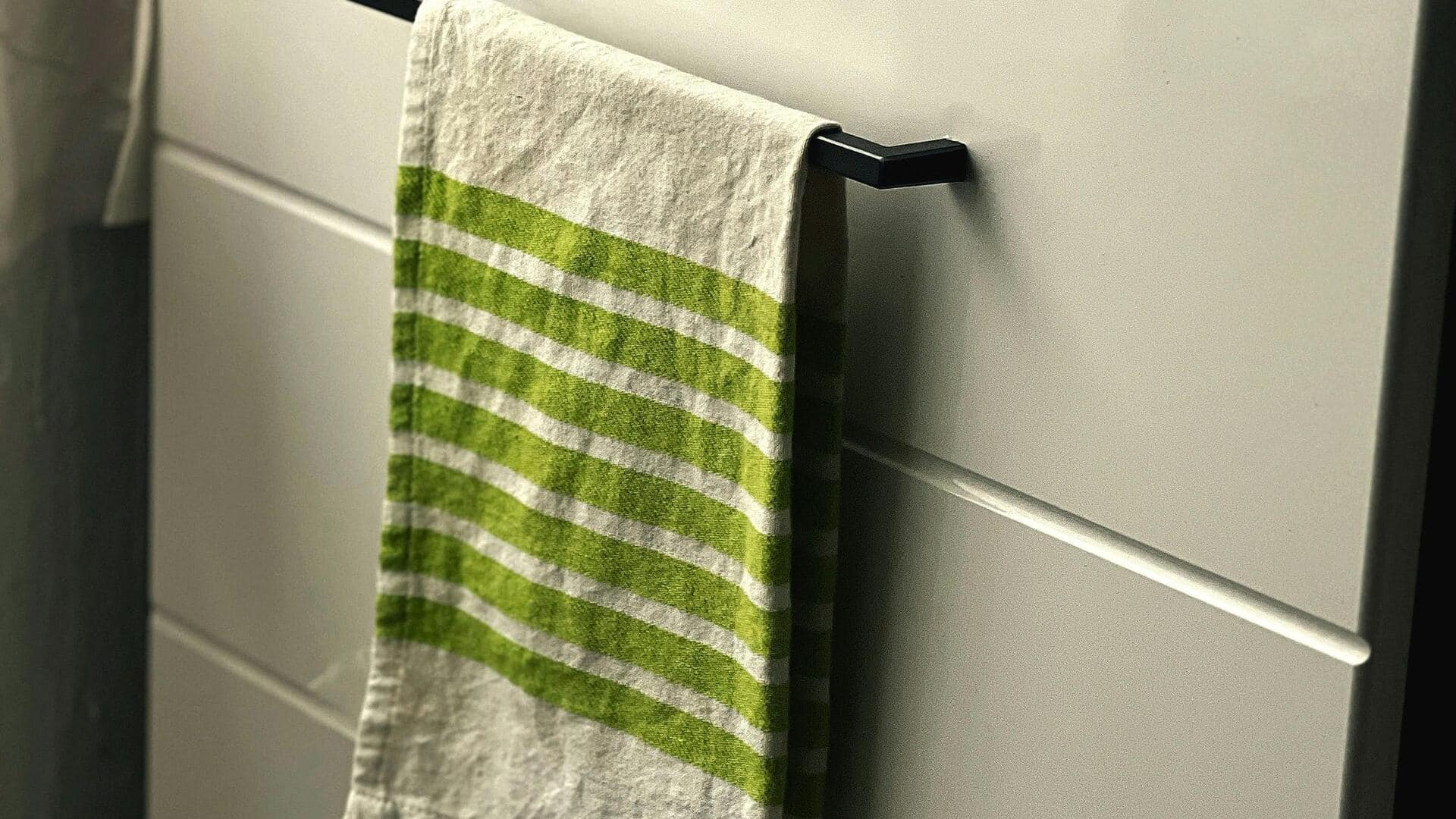 सूती तौलिये की बजाय माइक्रोफाइबर तौलिया क्यों है आपके लिए बेहतर? जानिए