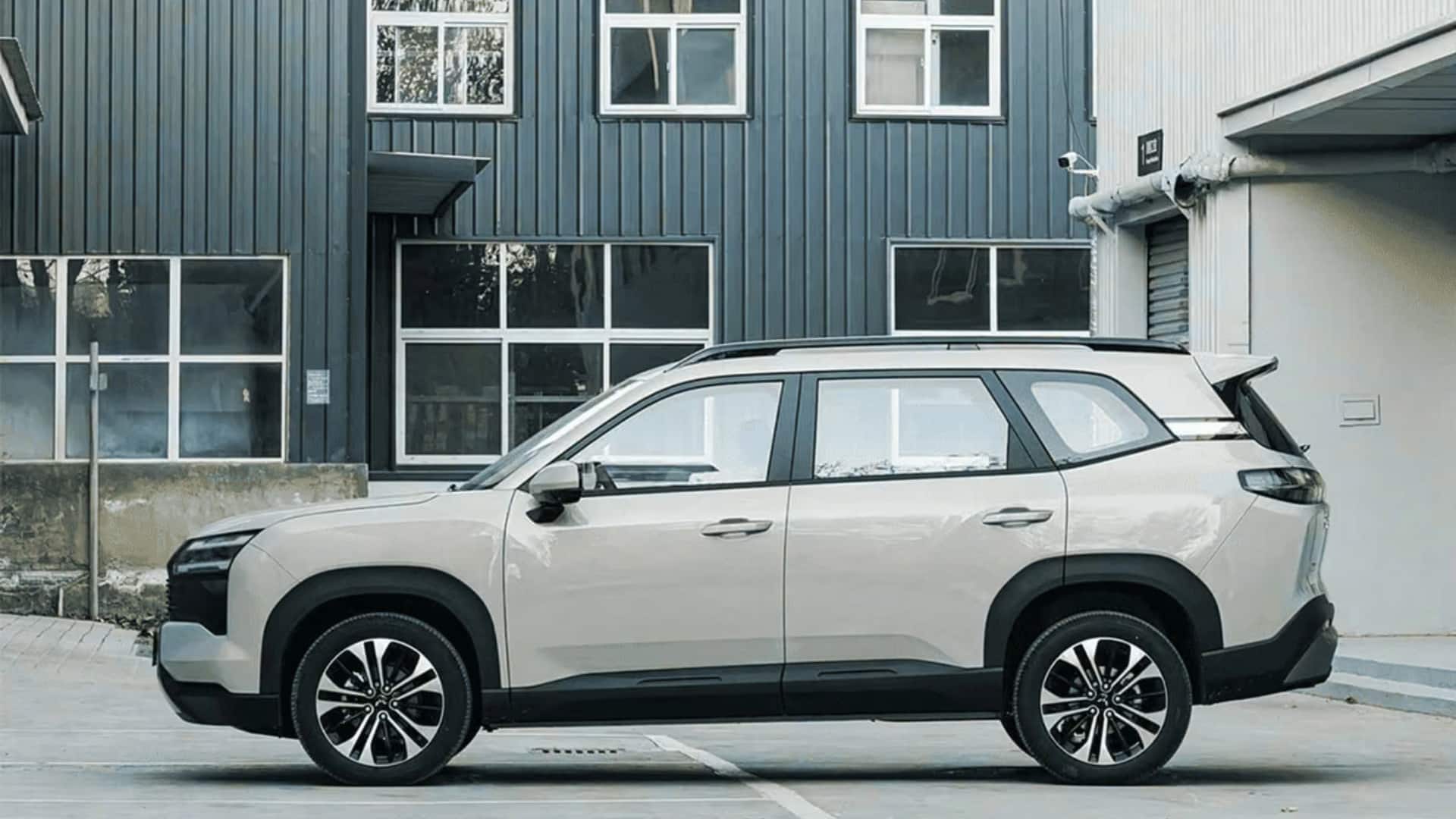 JSW MG 26 अगस्त को लॉन्च करेगी हेक्टर हॉक SUV, जानिए क्या होगी खासियत