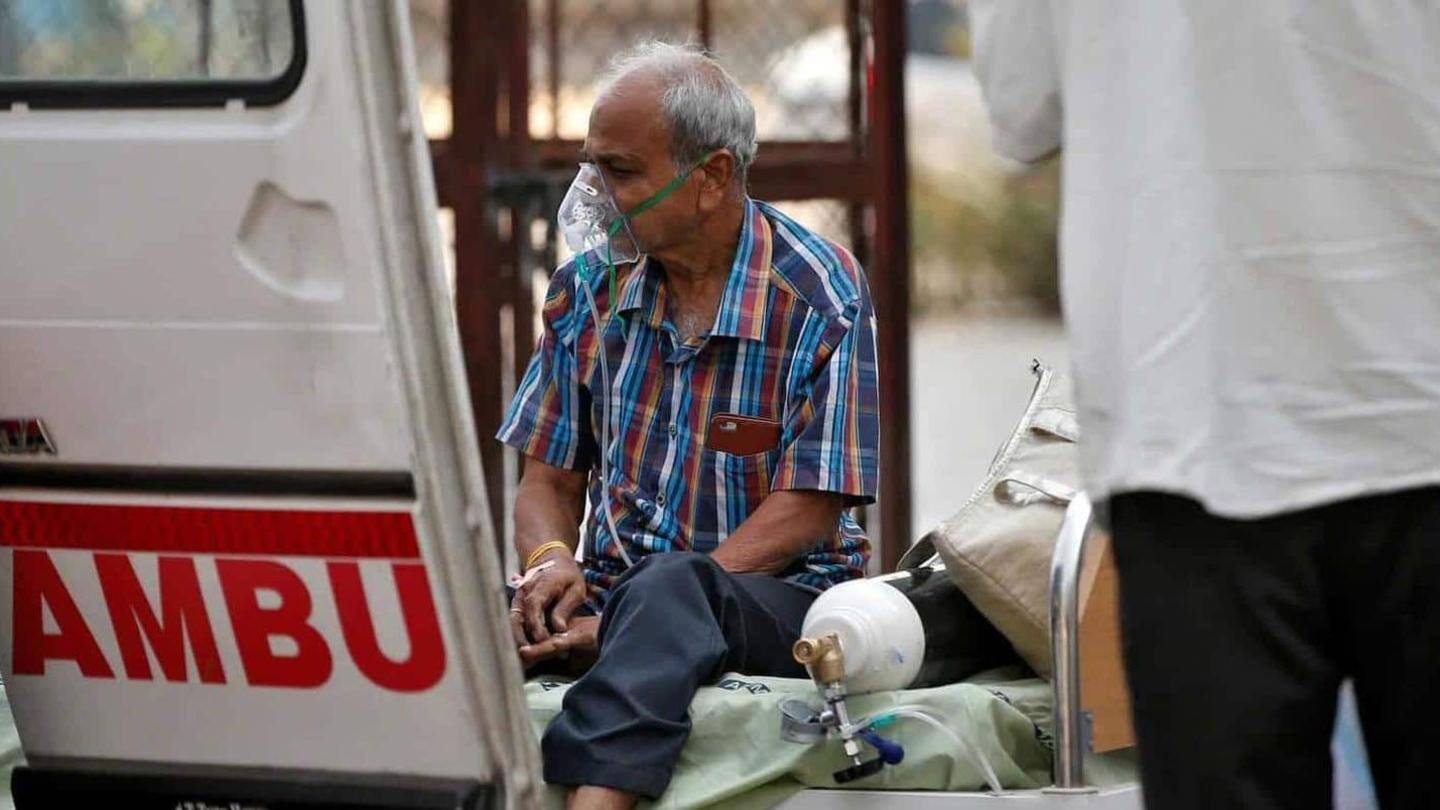 दिल्ली के कई अस्पतालों में खत्म हुई ऑक्सीजन दिल्ली के कई अस्पतालों में खत्म हुई ऑक्सीजन