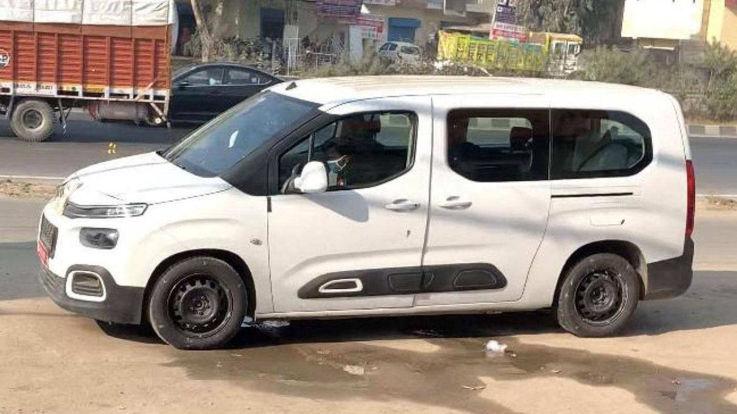 टेस्टिंग के दौरान दिखा ये लुक टेस्टिंग के दौरान दिखा ये लुक