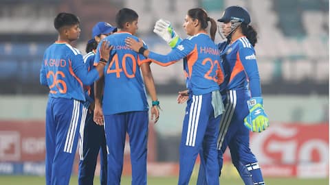 BCCI ने महिला क्रिकेटरों की मैच फीस बढ़ाई, जानिए अब प्रति मैच का कितना मिलेगा पैसा