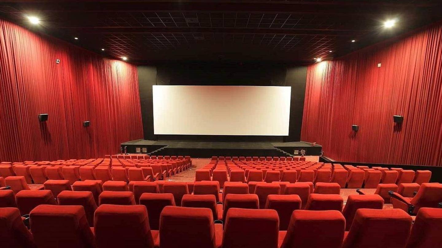 22 अक्टूबर से राज्य में खुलेंगे थिएटर और सिनेमा हॉल 22 अक्टूबर से राज्य में खुलेंगे थिएटर और सिनेमा हॉल