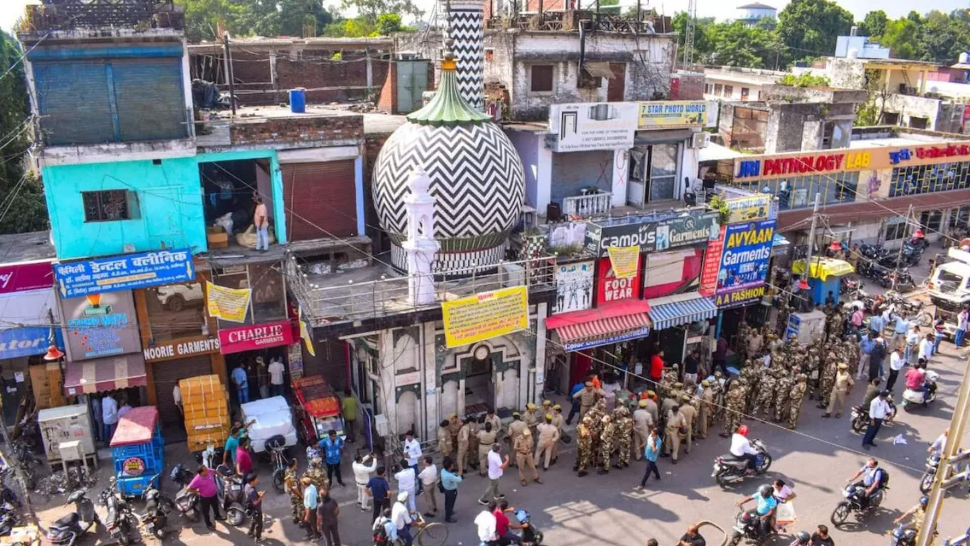 बरेली जा रहे SP प्रतिनिधिमंडल को पुलिस ने रोका, झड़प हुई; कुछ नेता नजरबंद