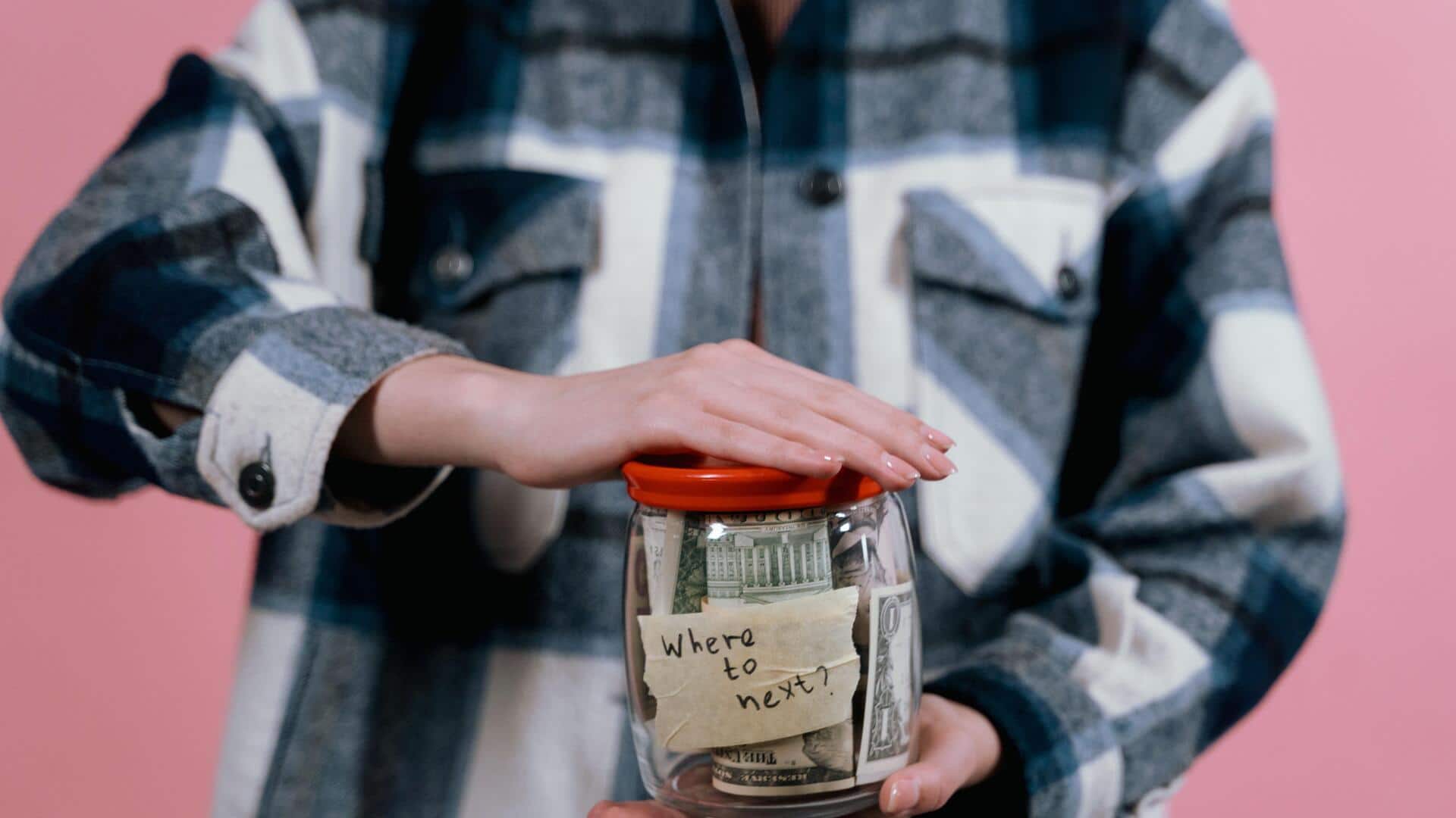 विदेश जाने की है योजना? जानिए इसके लिए जरूरी 5 जीवन कौशल