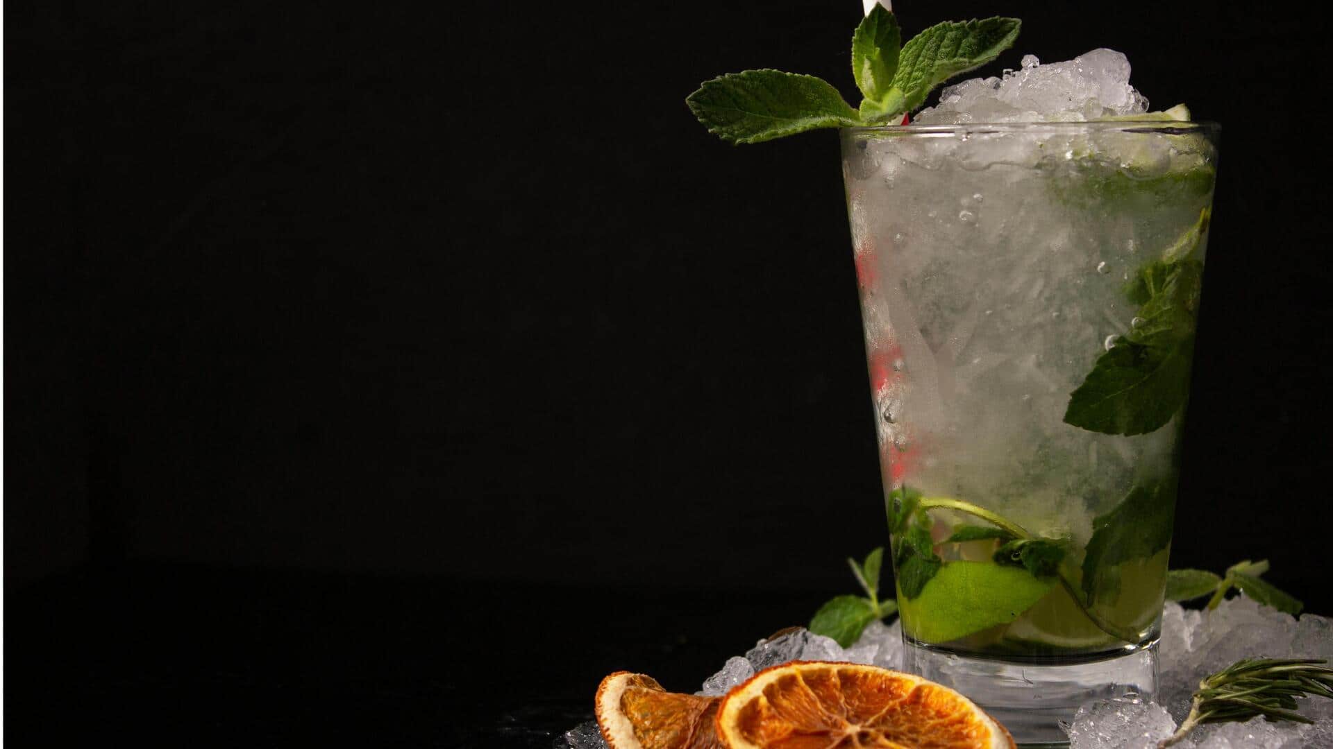 गर्मियों के दौरान पुदीने से बनाए जा सकते हैं ये 5 स्वादिष्ट पेय, देते हैं ताजगी