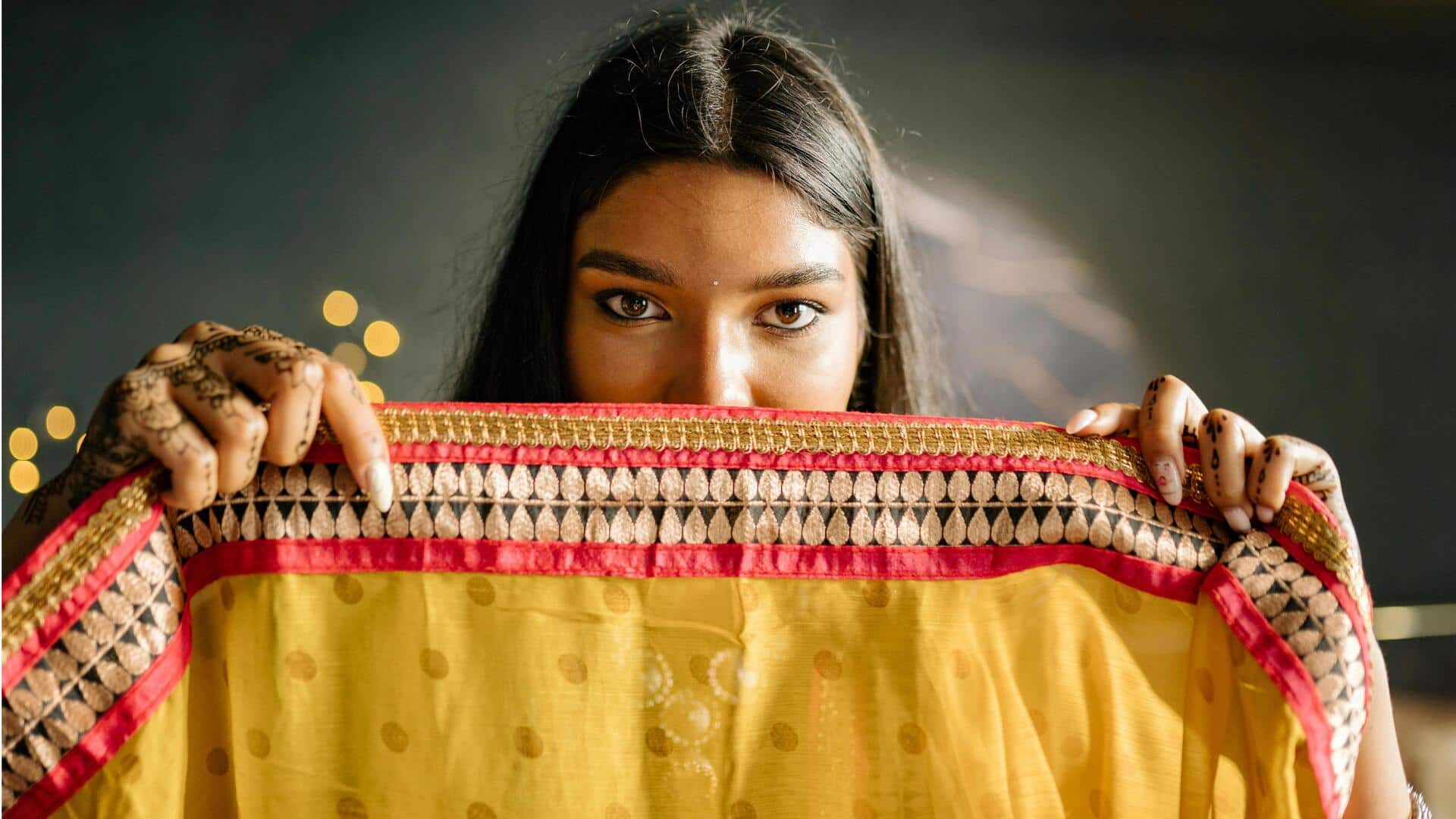 गर्मियों के दौरान आरामदायक लुक के लिए चुनें ये 5 दुपट्टे