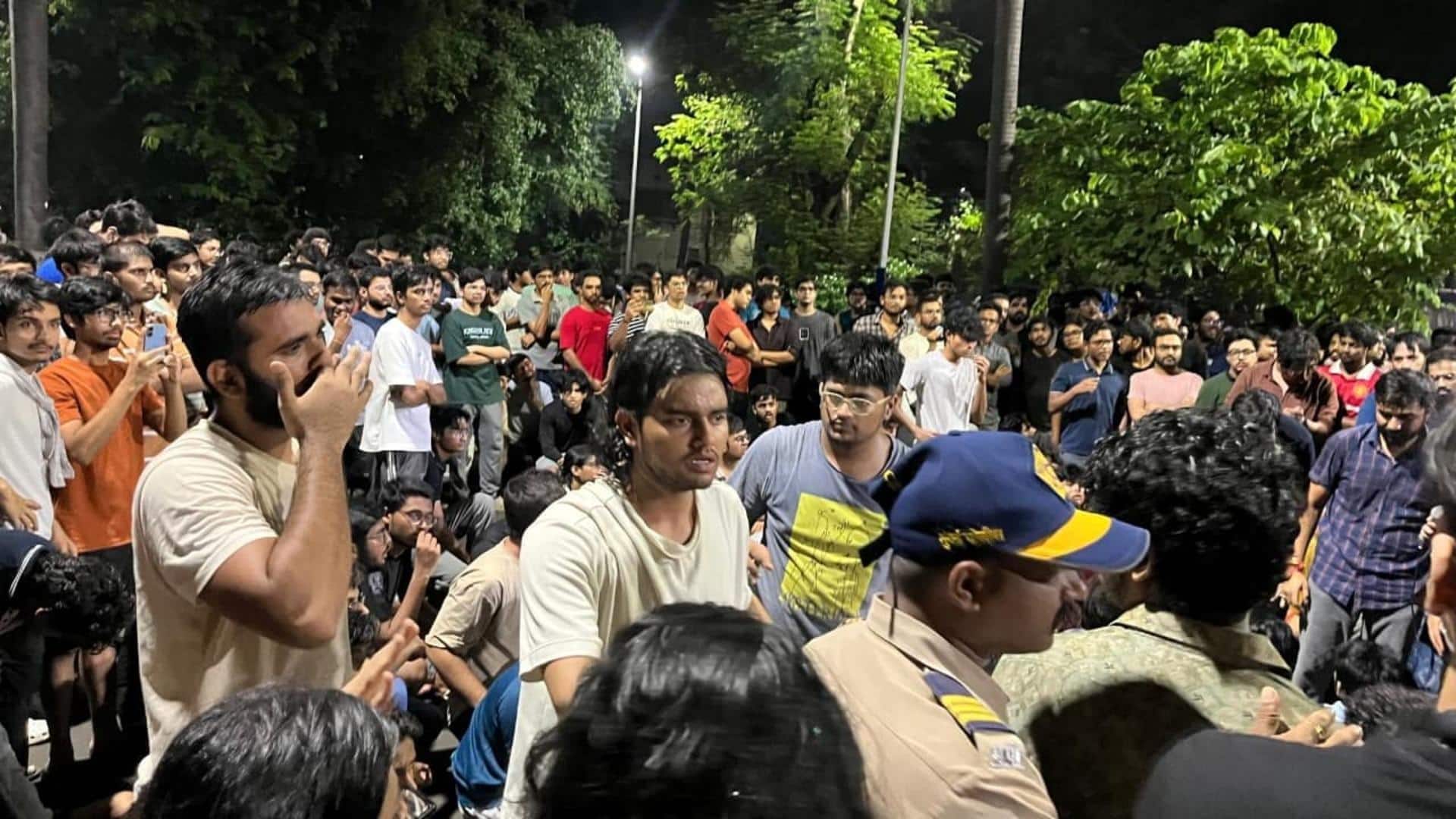 IIT बॉम्बे के छात्र ने परीक्षा में ChatGPT का उपयोग करते पकड़े जाने पर की आत्महत्या