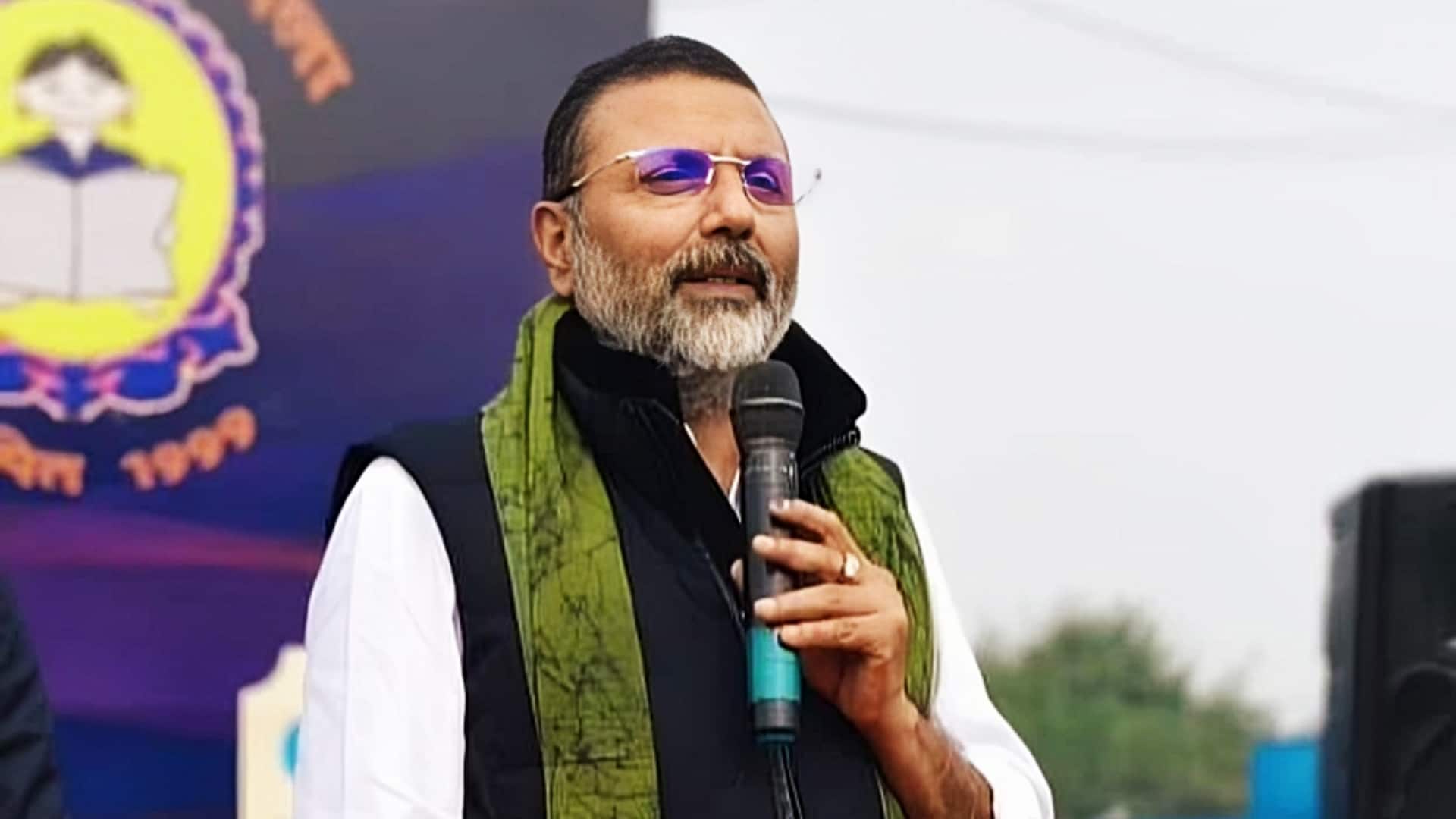 भाजपा सांसद निशिकांत दुबे ने बीजू पटनायक पर विवादित टिप्पणी के लिए माफी मांगी, विवाद बढ़ा