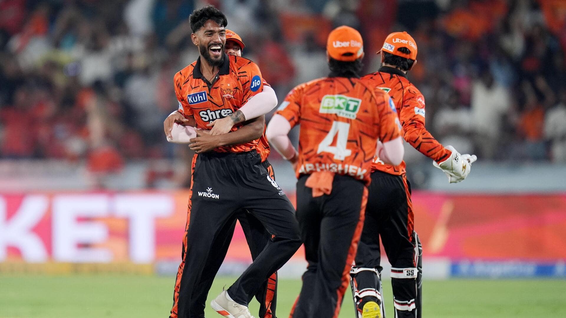 IPL डेब्यू में सर्वश्रेष्ठ प्रदर्शन करने वाले भारतीय गेंदबाज