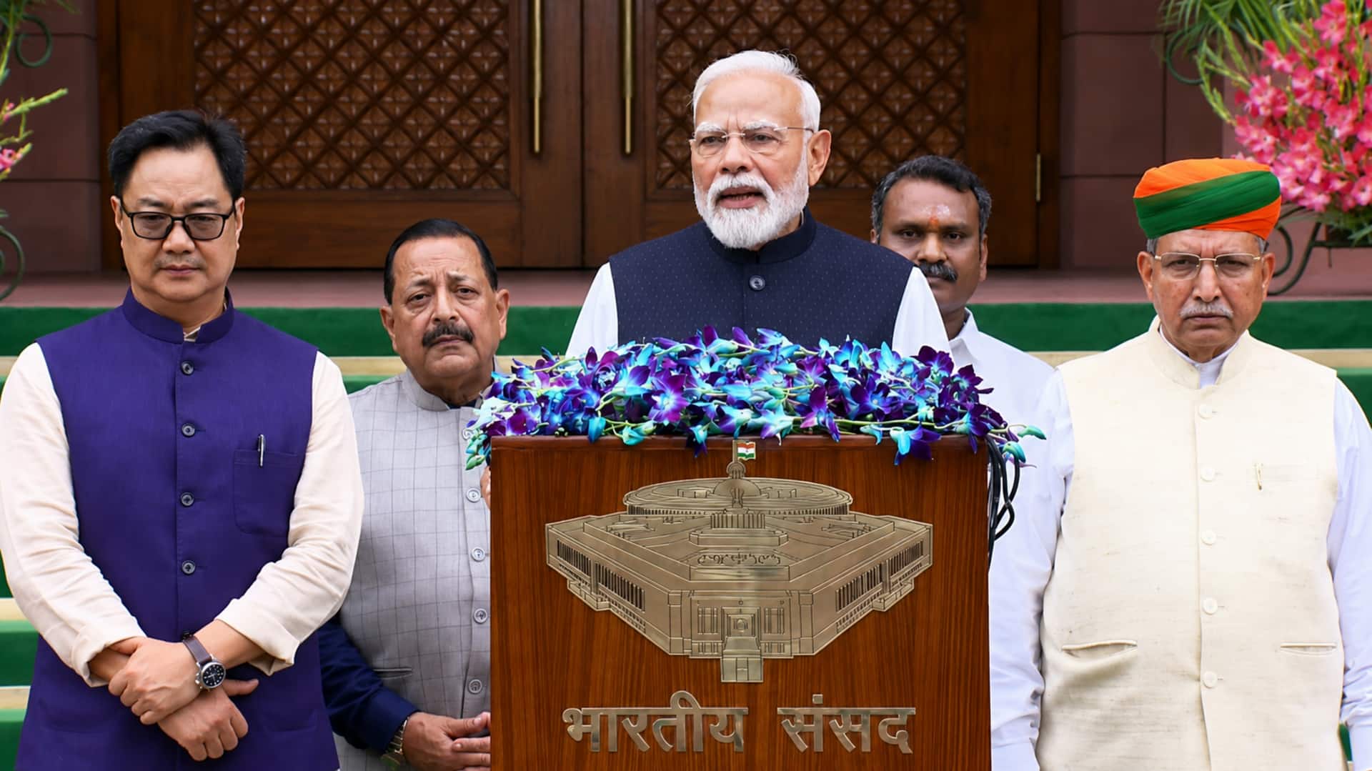 प्रधानमंत्री मोदी का मानसून सत्र शुरू होने से पहले संबोधन, राहुल गांधी पर निशाना साधा