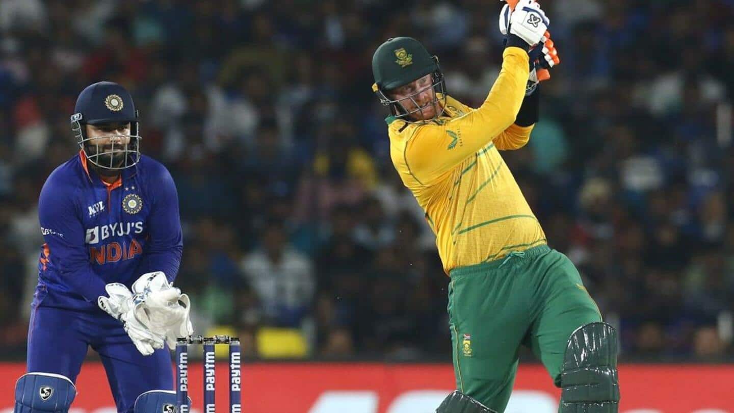चौथा टी-20: टॉस जीतकर दक्षिण अफ्रीका ने लगातार चौथी बार लिया गेंदबाजी का फैसला