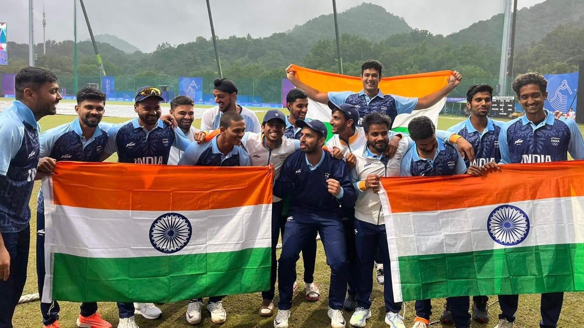 एशियाई खेल: भारतीय क्रिकेट टीम ने जीता स्वर्ण पदक, बारिश के कारण बेनतीजा रहा फाइनल मैच