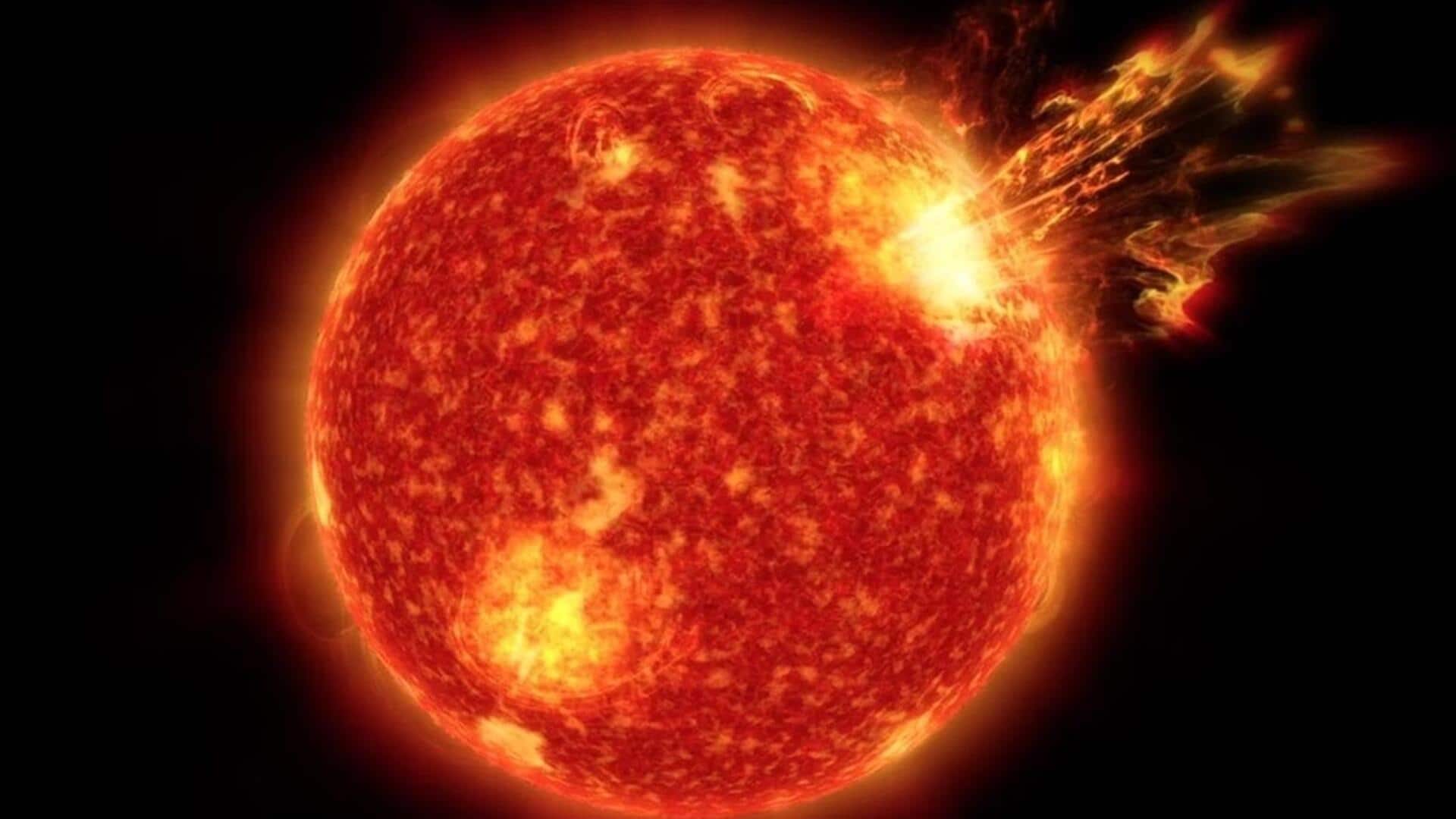 पृथ्वी की तरफ मौजूद सनस्पॉट में हो सकता है विस्फोट, सोलर फ्लेयर निकलने की है आशंका