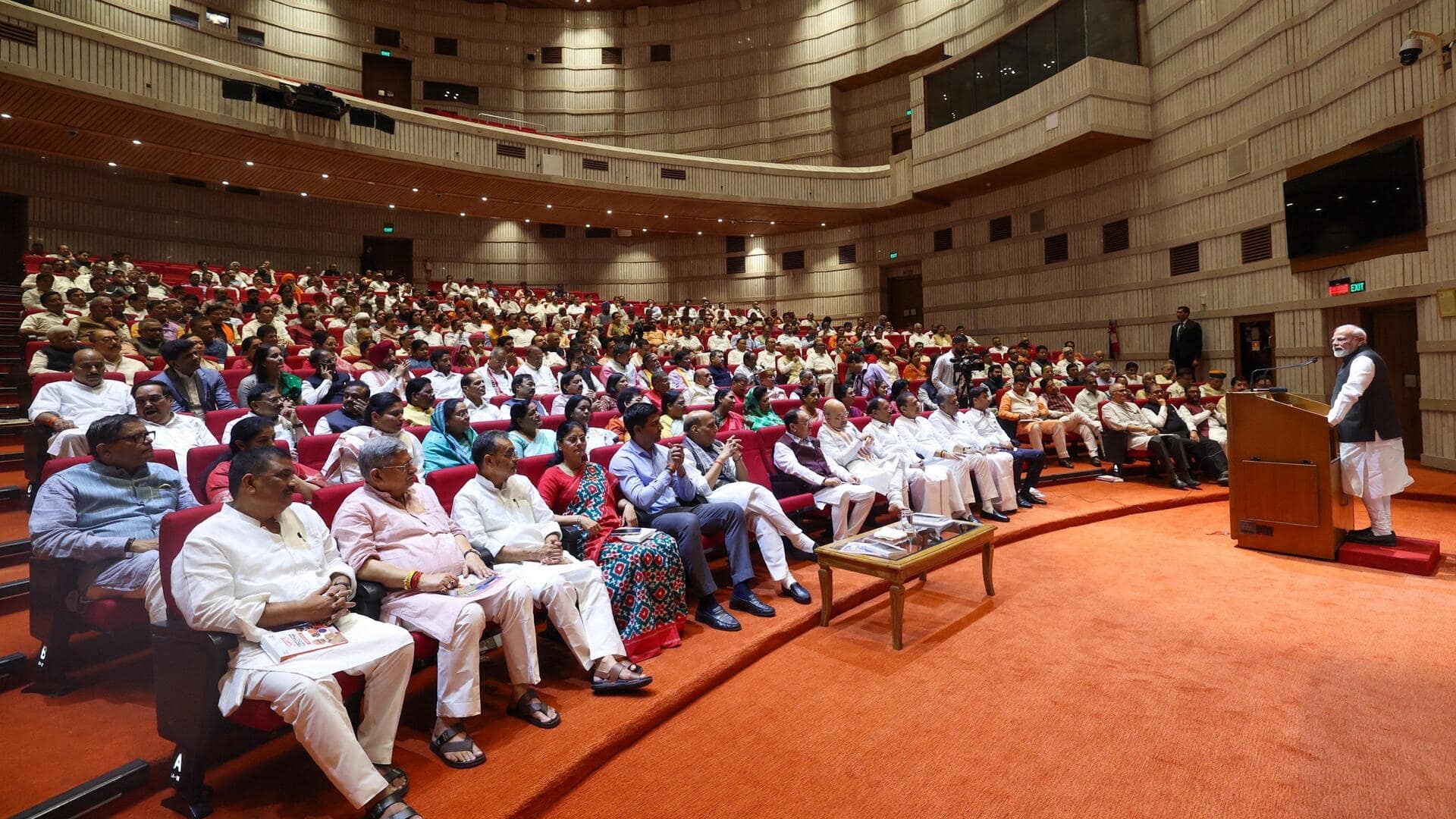 प्रधानमंत्री मोदी ने संसदीय दल की बैठक में NEET पेपर लीक को 'गंभीर पाप' बताया
