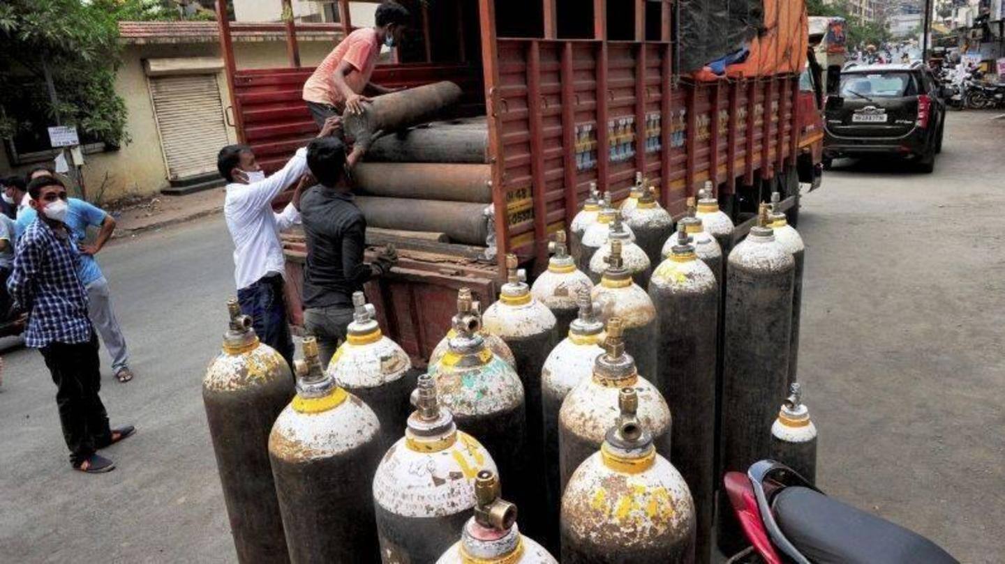 दिल्ली में हुई 10,500 घन मीटर ऑक्सीजन की आपूर्ति दिल्ली में हुई 10,500 घन मीटर ऑक्सीजन की आपूर्ति