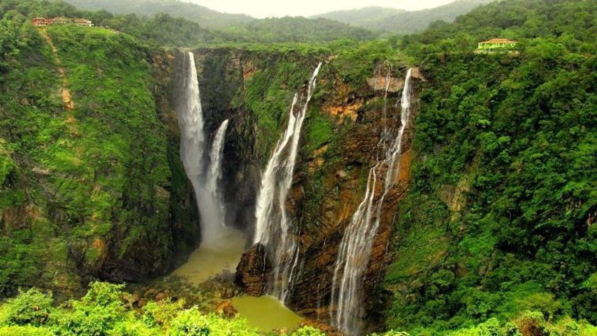 दक्षिण भारत के 5 सबसे खूबसूरत झरने, जिनकी सुंदरता देख हो जाएंगे मंत्रमुग्ध