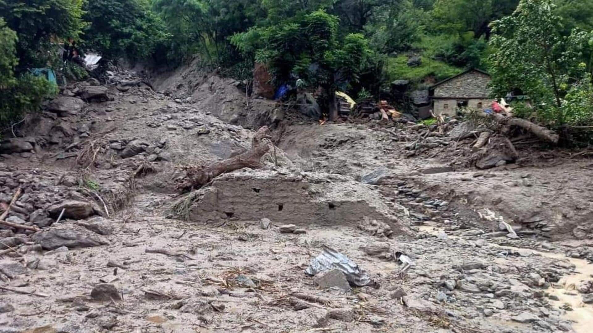 हिमाचल प्रदेश: कुल्लू में बादल फटने से 9 गाड़ियां बहीं, 1 व्यक्ति की मौत