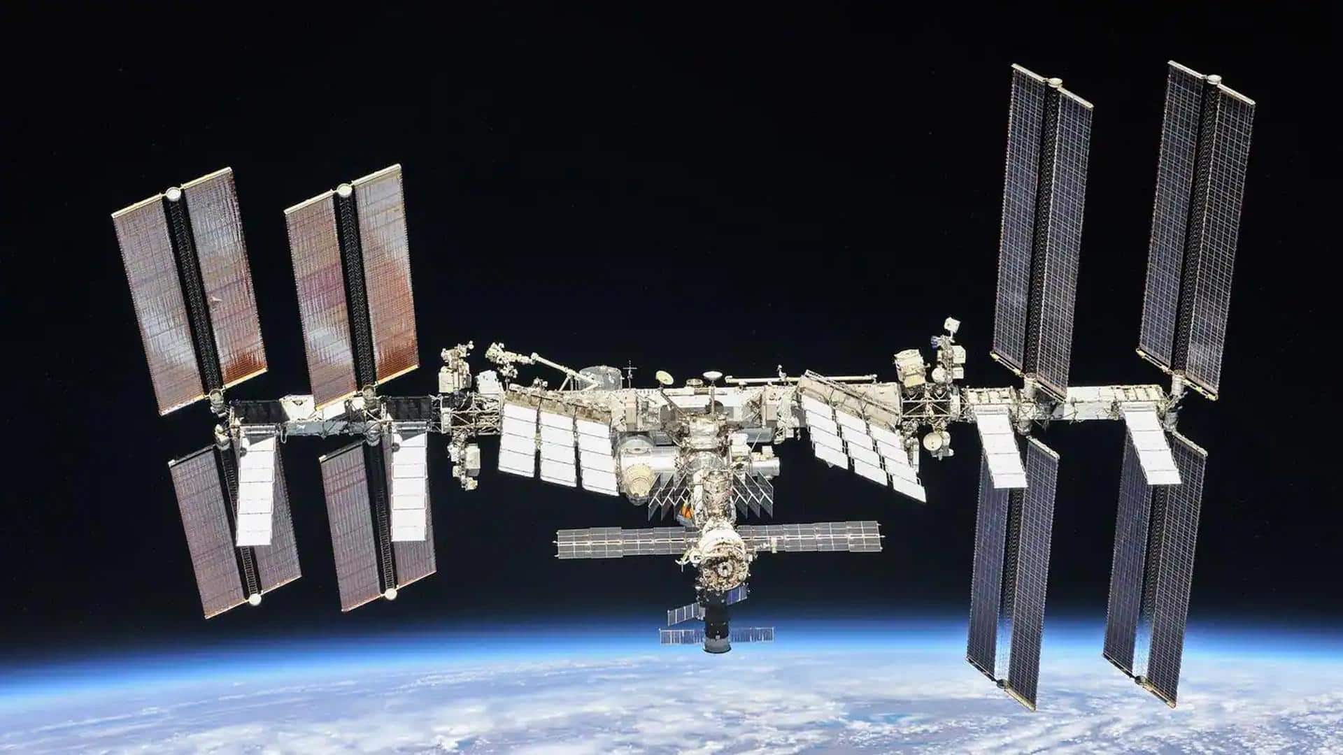 ISS को समुद्र में गिराने की नासा की योजना पर क्यों उठे सवाल?