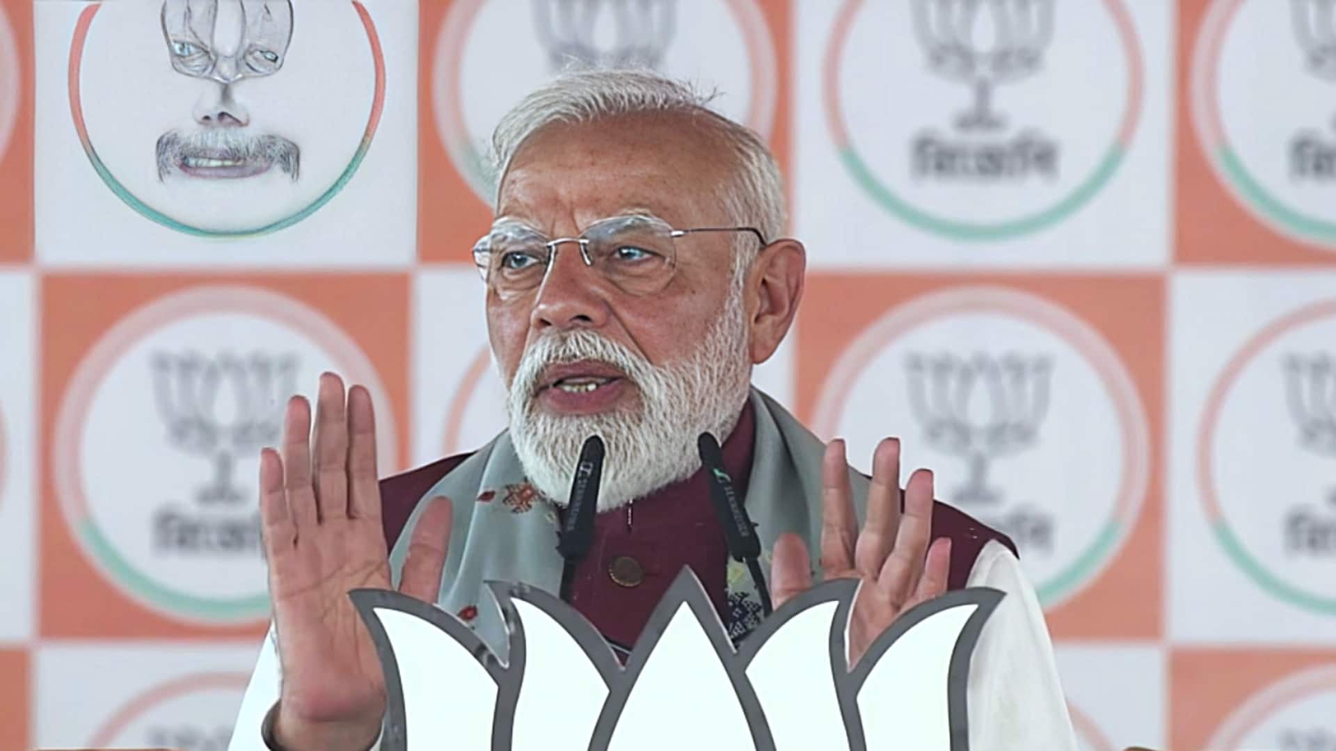 पश्चिम बंगाल में प्रधानमंत्री मोदी बोले- झालमुड़ी मैंने खाई और मिर्ची TMC को लगी