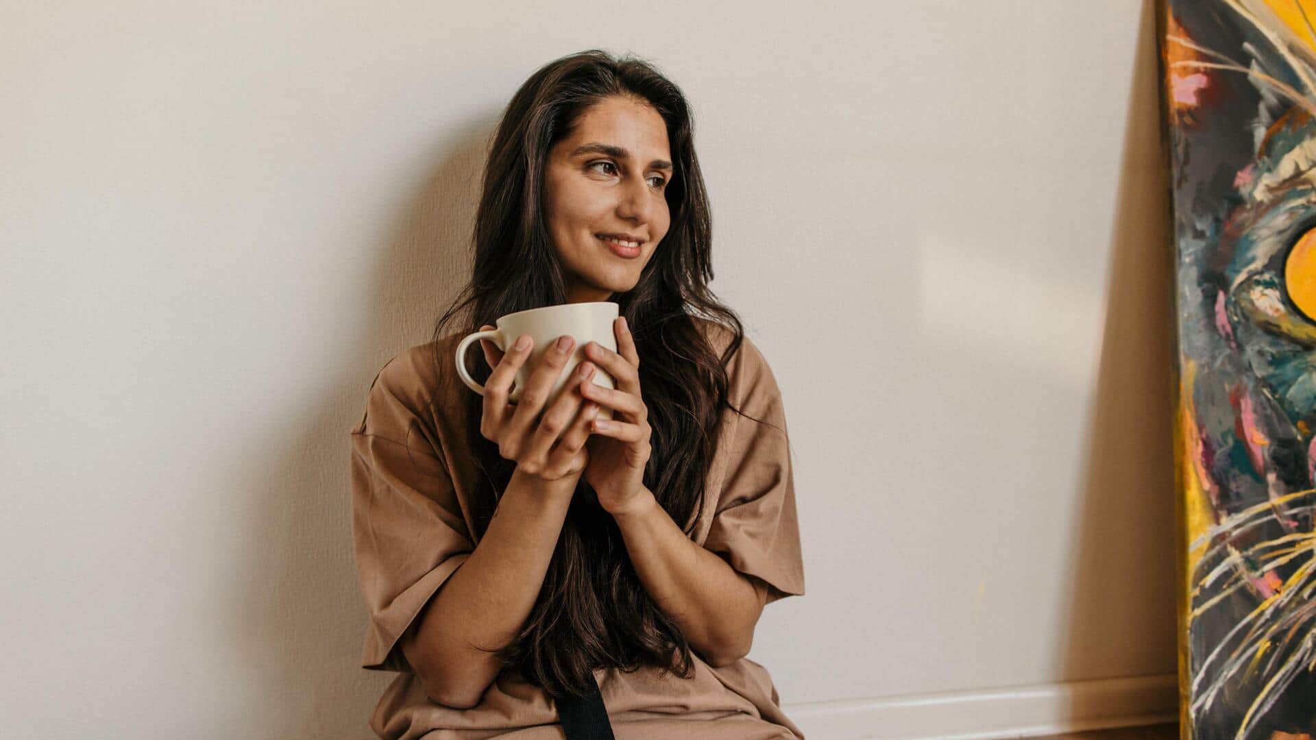 अकेले रहते हुए भी अकेला न महसूस करने की कला अपनाने के कुछ सुझाव