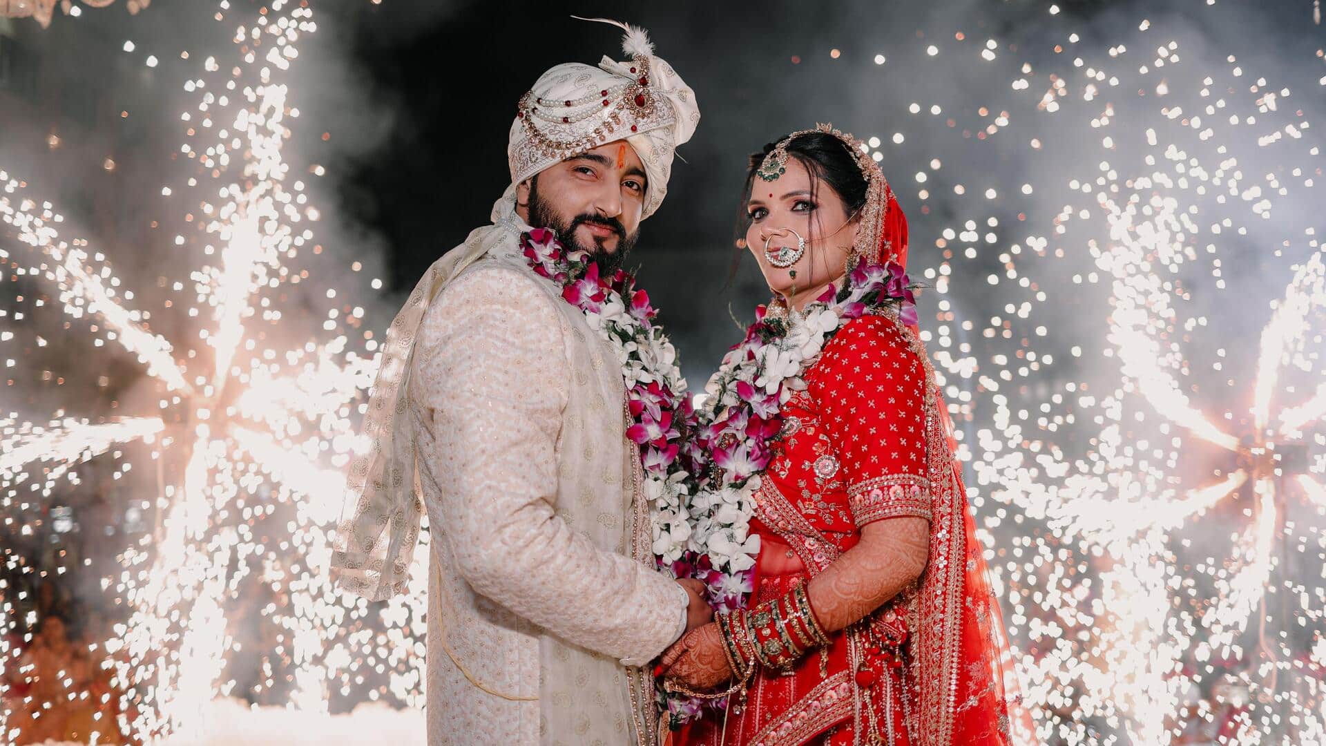 सर्दियों में होने वाली है शादी? इन तरीकों से करें प्लानिंग की शुरूआत