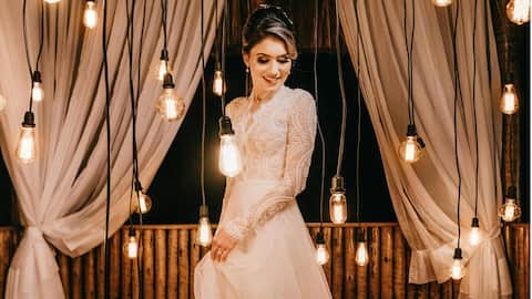 ईसाई दुल्हन इस साल पहनें ये 5 स्टाइल वाले गाउन, सभी करेंगे आपके लुक की तारीफ