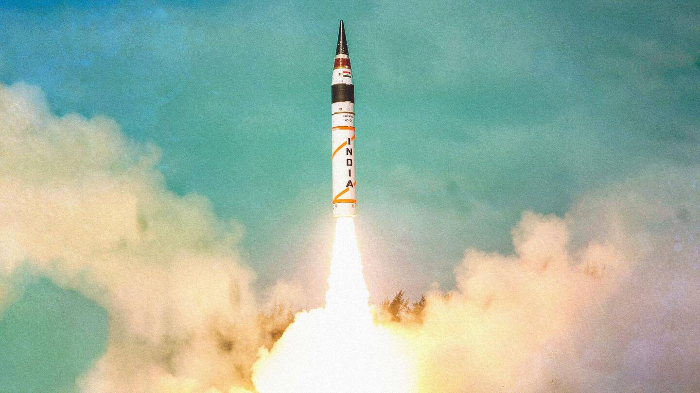 अग्नि-5 मिसाइल का नाइट ट्रायल सफल, 5,000 किलोमीटर से भी दूर भेद सकती है निशाना