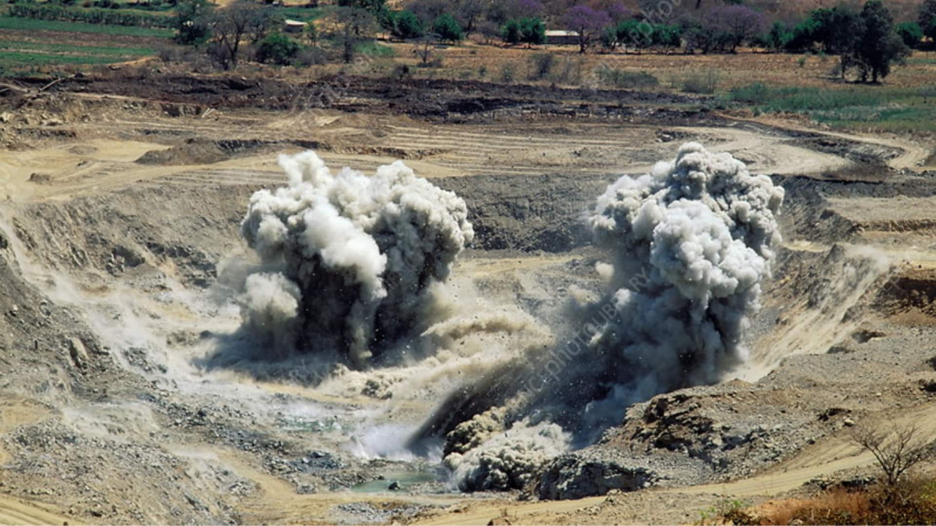 ओडिशा के ढेंकनाल में खदान में धमाका, कम से कम 4 लोगों की मौत