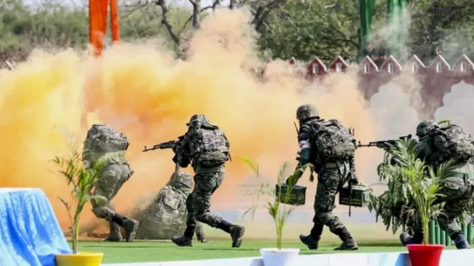 दिल्ली के सभी जिलों में हुई मॉक ड्रिल, आपातकालीन तैयारियों की हुई समीक्षा