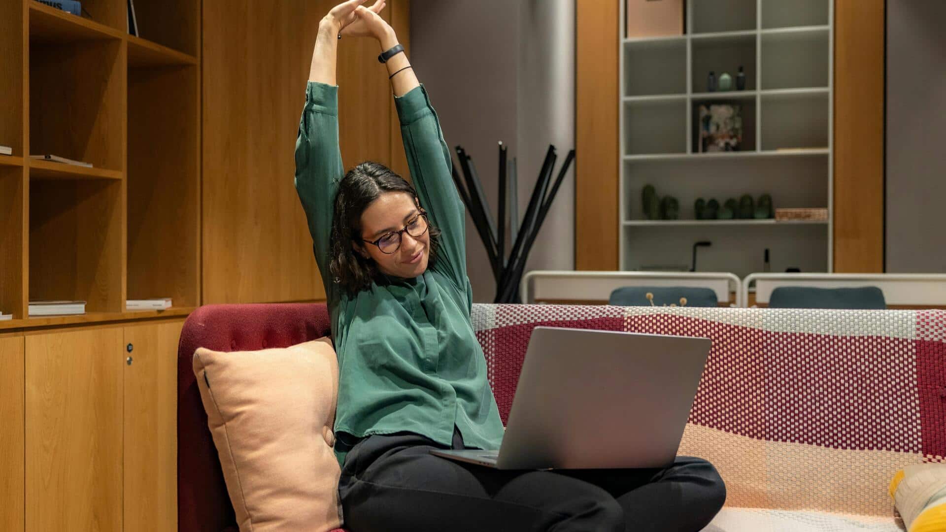 रोजाना 5 मिनट का ब्रेथर ब्रेक आपको दिनभर रखेगा ऊर्जावान, इसके बारे में जानिए