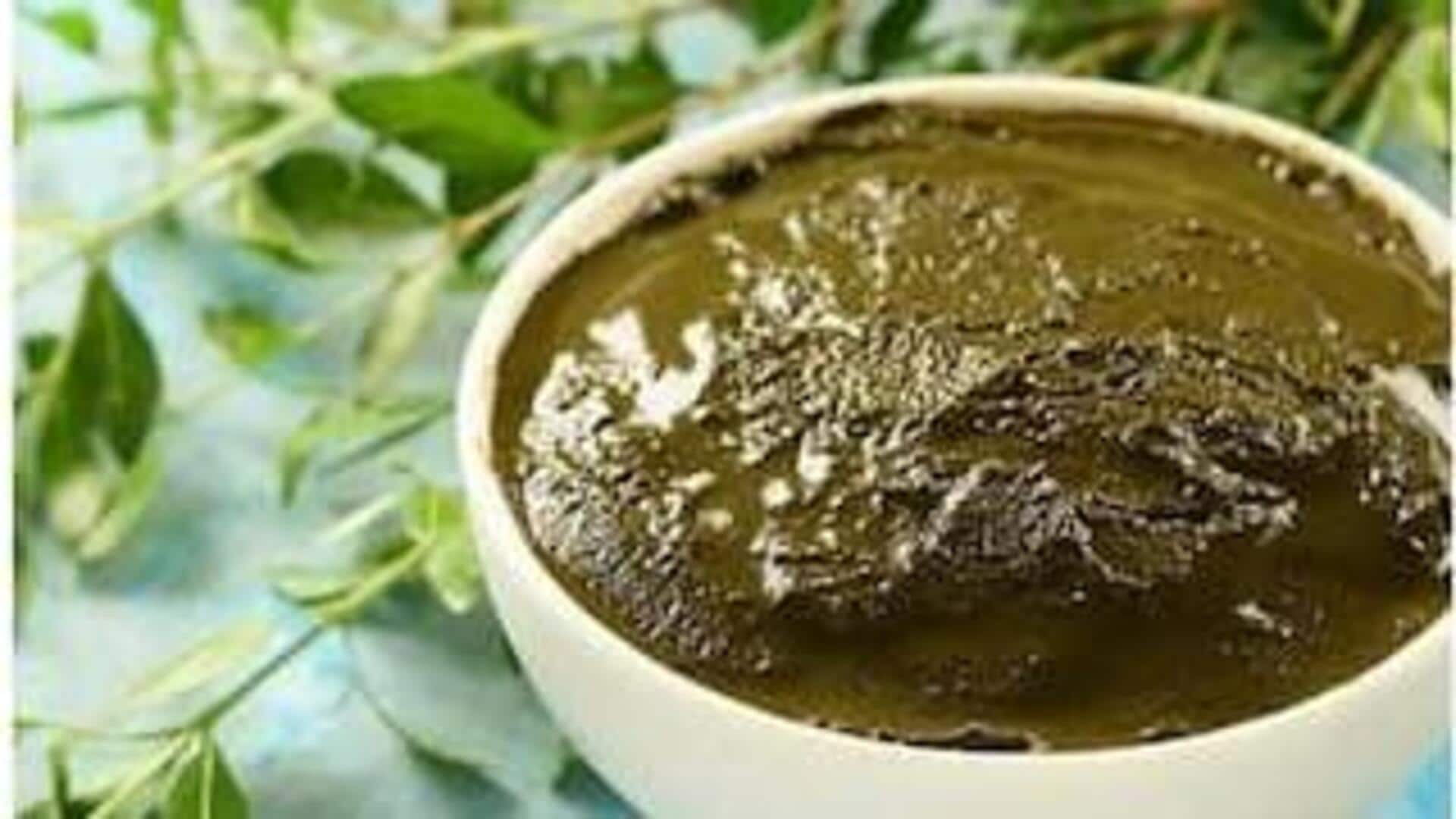 बालों को प्राकृतिक रूप से रंगने के लिए आजमाएं ये पौधों पर आधारित हेयर कलर