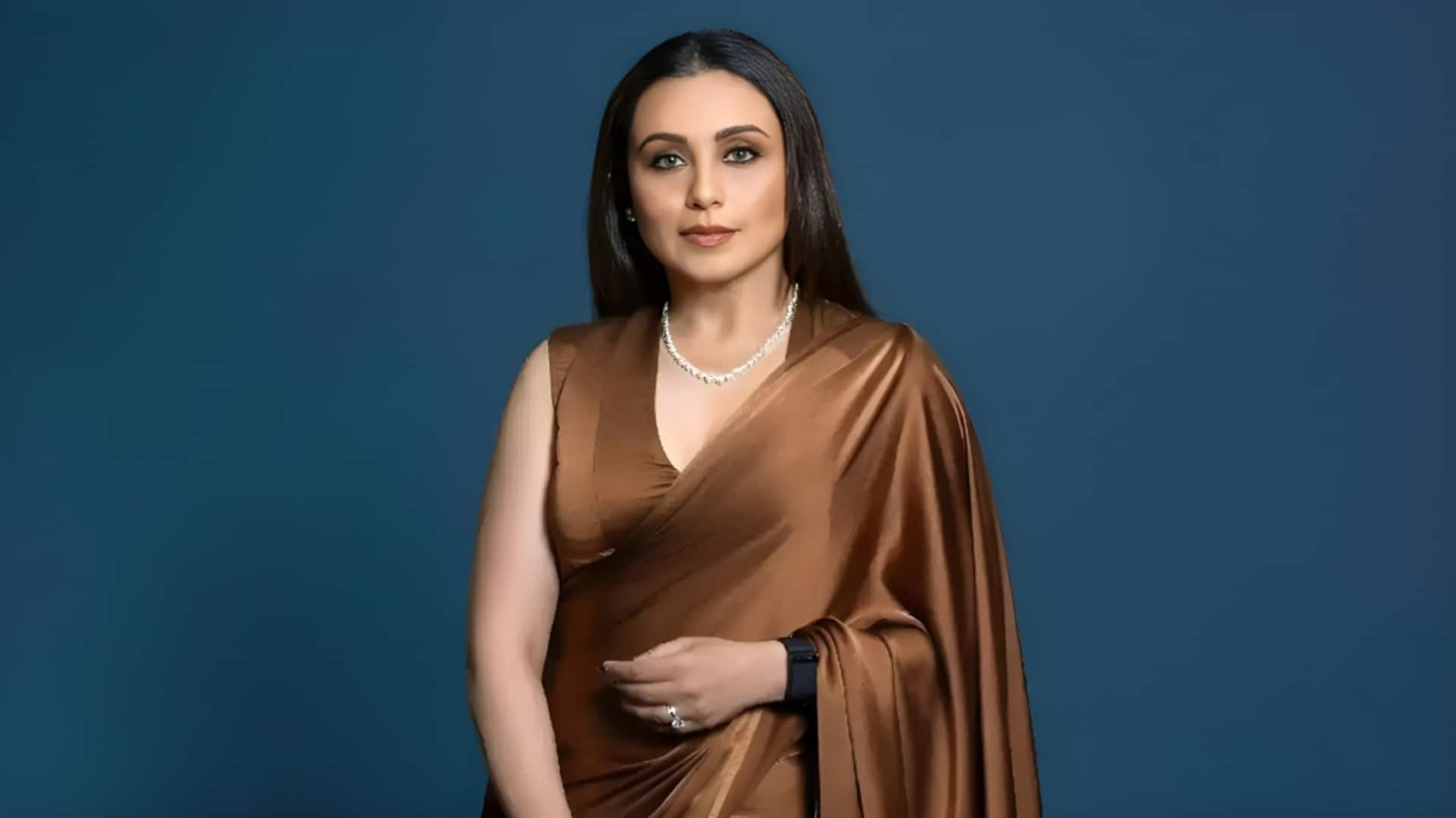 रानी मुखर्जी विवादों में, लोगों ने पूछा- पति चिल्लाए तो गलत और पत्नी चिल्लाए तो सही?